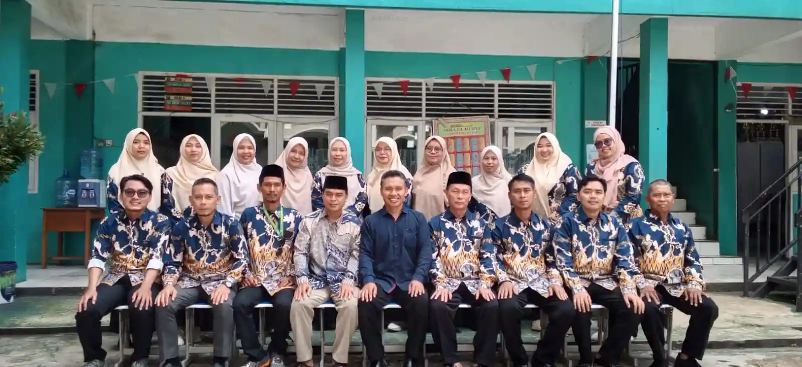Welcome MI Hidayatul Athfal Curug
